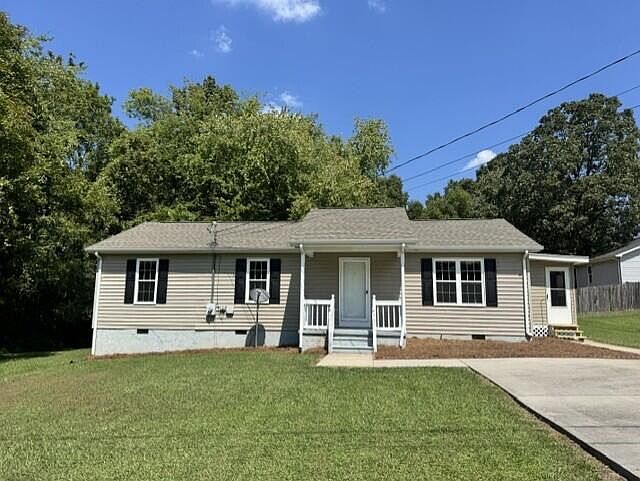 1st image of 309 W Oak St