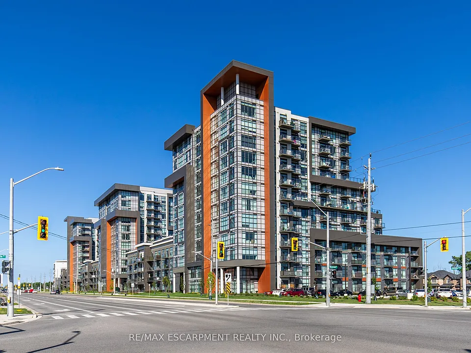 470 Dundas St E #417