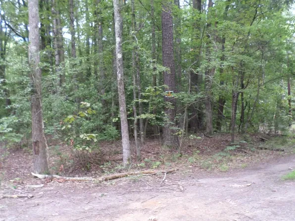 28 Lilly Way, Colonial Beach, VA 22443