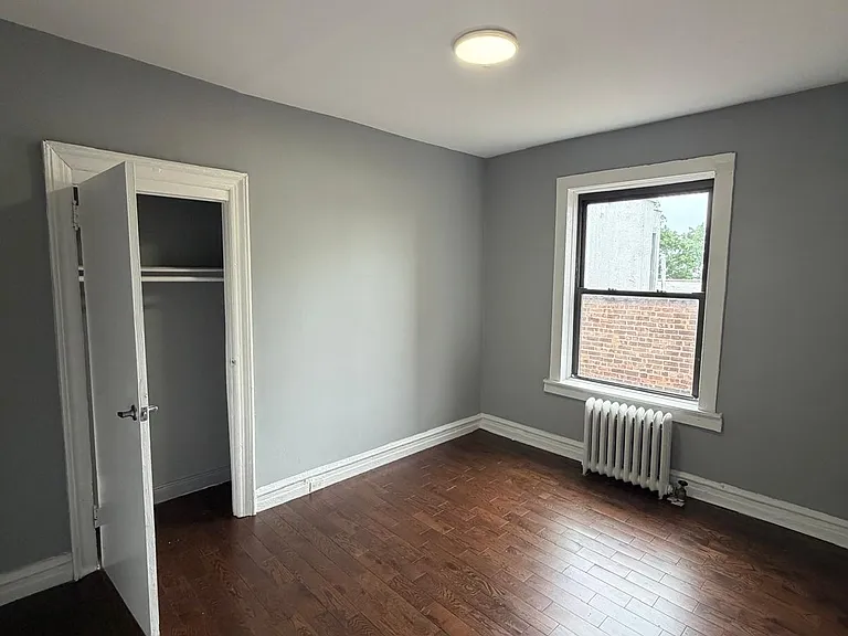 445 Mount Prospect Ave #4B — Photo 3
