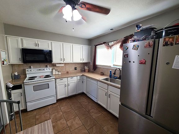 4th image of 752 Vassar Dr