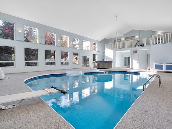 3rd image of 52258 Range Rd #231-25