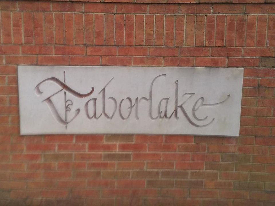 1st image of 1076 Taborlake Dr