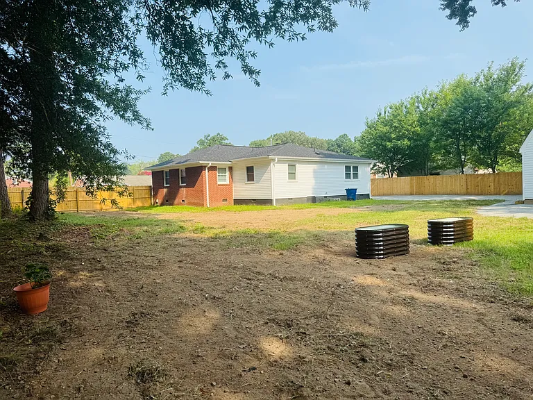 421 Morrison Ave — Photo 27