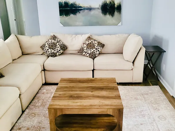 102 Stanley Ter, Warner Robins, GA 31088