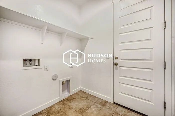 6326 W Raymond St — Photo 25