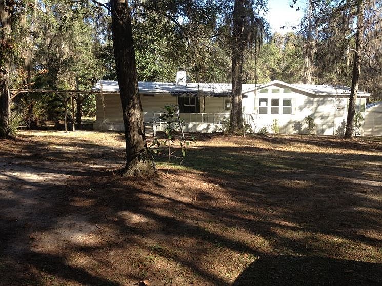1st image of 17866 Larkin Ct W