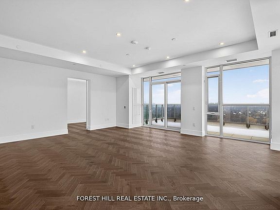 4th image of 399 Royal Orchard Blvd #Lph22