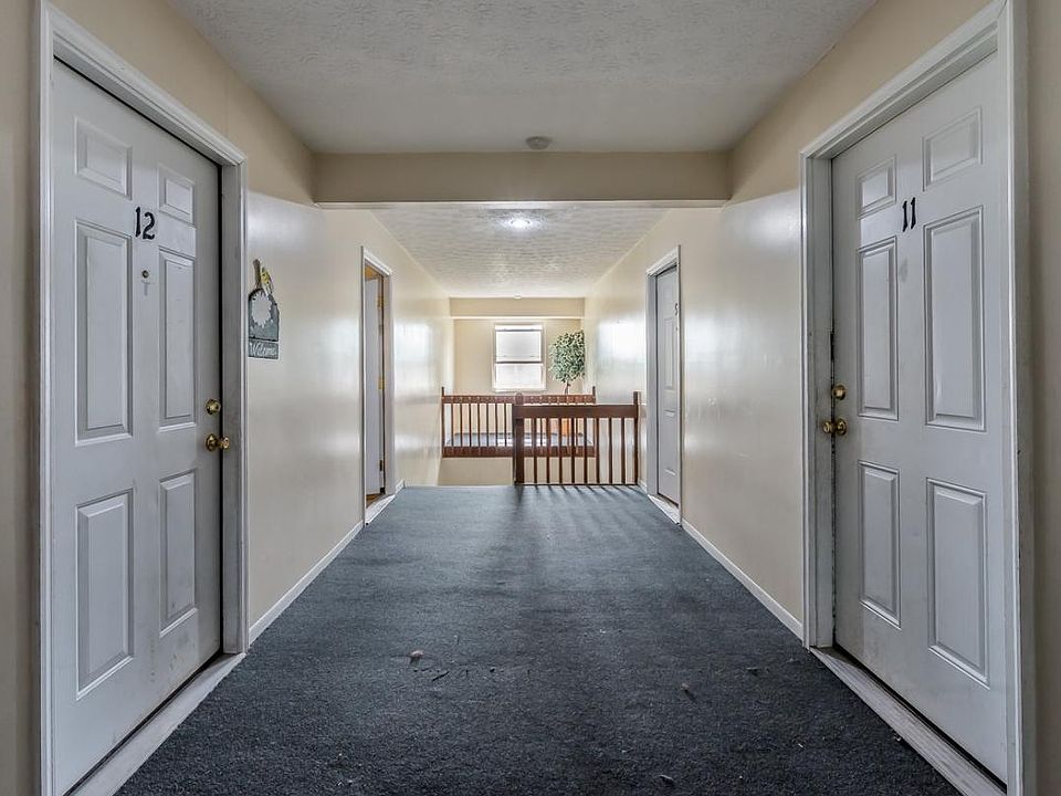 1st image of 704 Gordon Smith Blvd APT 2