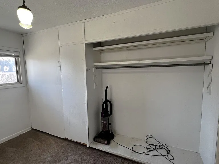 125 River St- Martin Apts — Photo 5