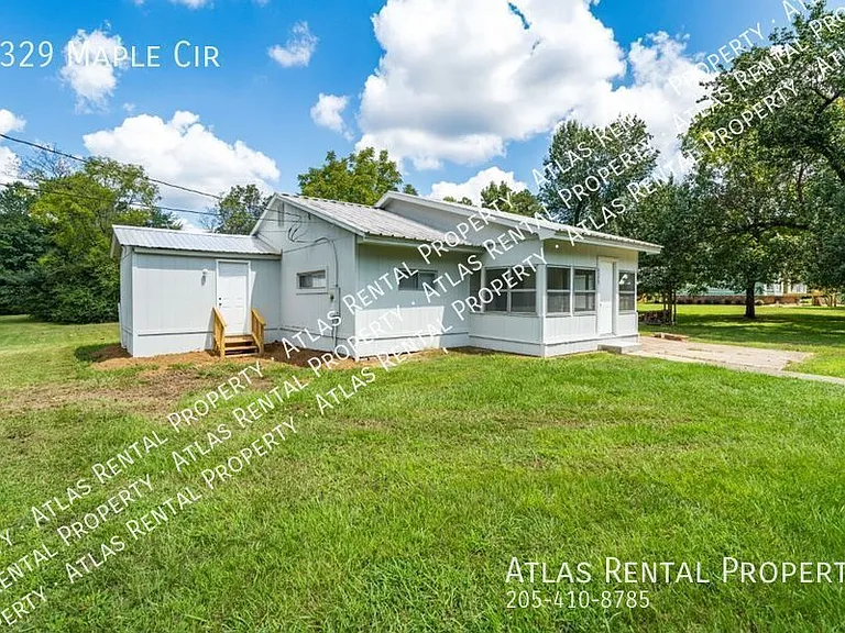 4329 Maple Cir — Photo 2