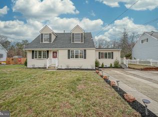 86 Country Club Rd, Pine Hill, NJ 08021