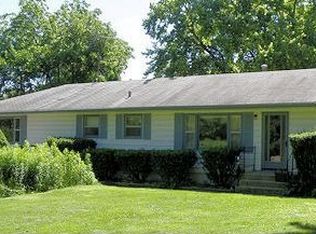 1446 Melwood Dr, Rockford, IL 61108