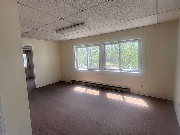 3rd image of 723 Washington St #2F