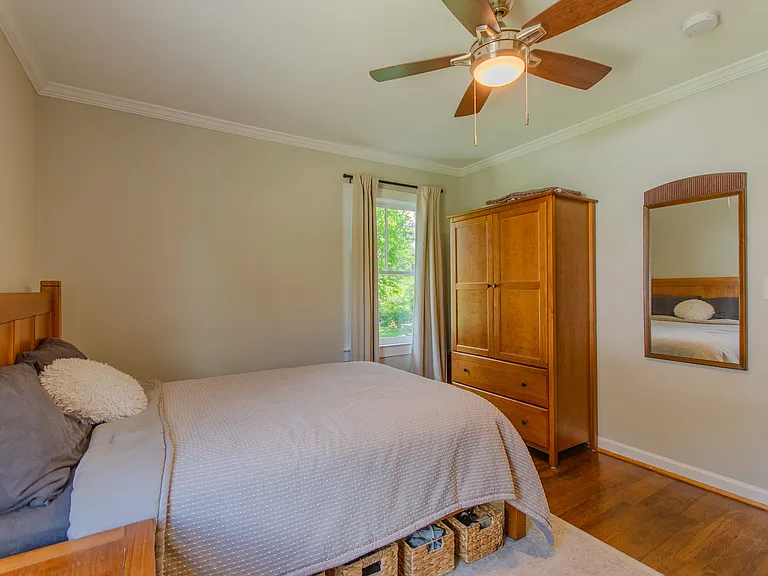 1031 Dell Ave SE — Photo 19