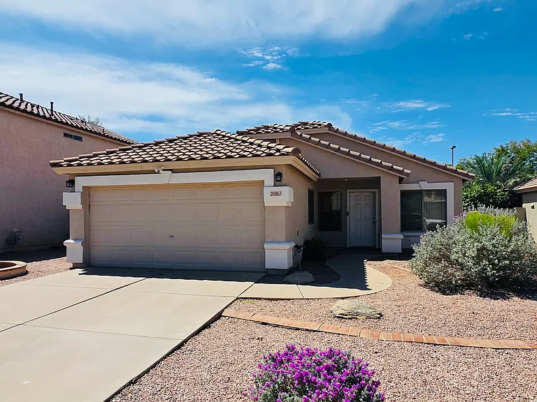 2081 E Arabian Dr — Photo 4