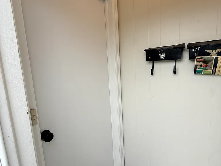 1621 Brandon Ave SW #A — Photo 2