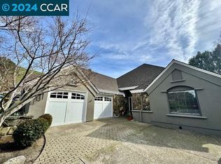 5 Tracy Ct, Moraga, CA