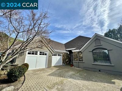 5 Tracy Ct, Moraga, CA, 94556