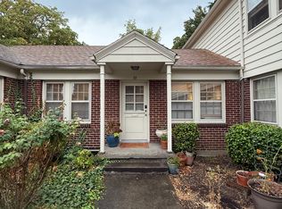 1235 SE 26th Ave APT 10, Portland, OR 97214