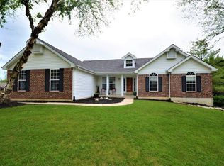 1516 Ponderosa Ct, Wentzville, MO 63385