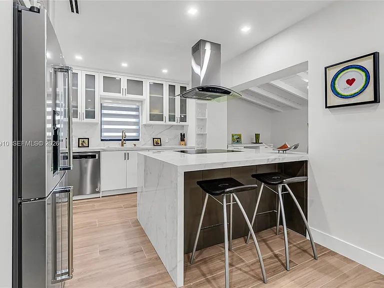1015 Pizarro St — Photo 22
