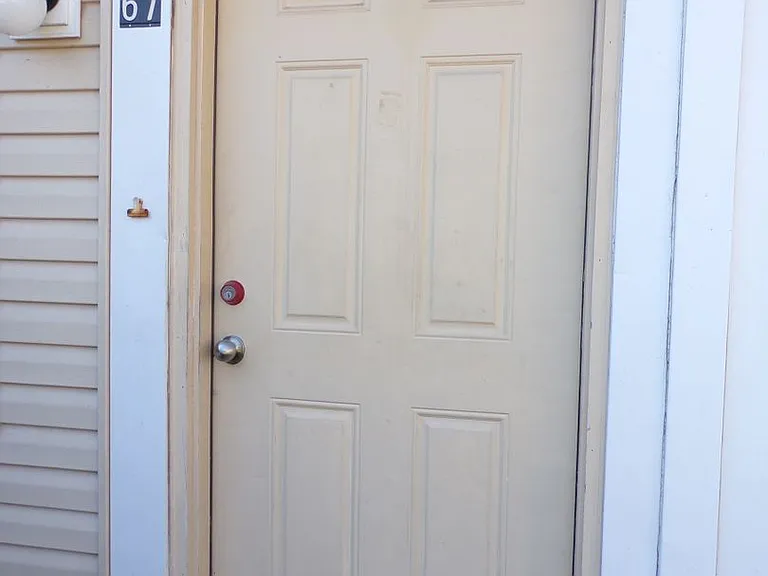 57 Village Ct #72 — Photo 31