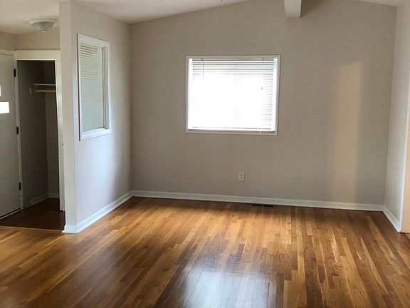 2nd image of 15101 Northfield Blvd
