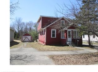 15 Katahdin St, Bangor, ME 04401