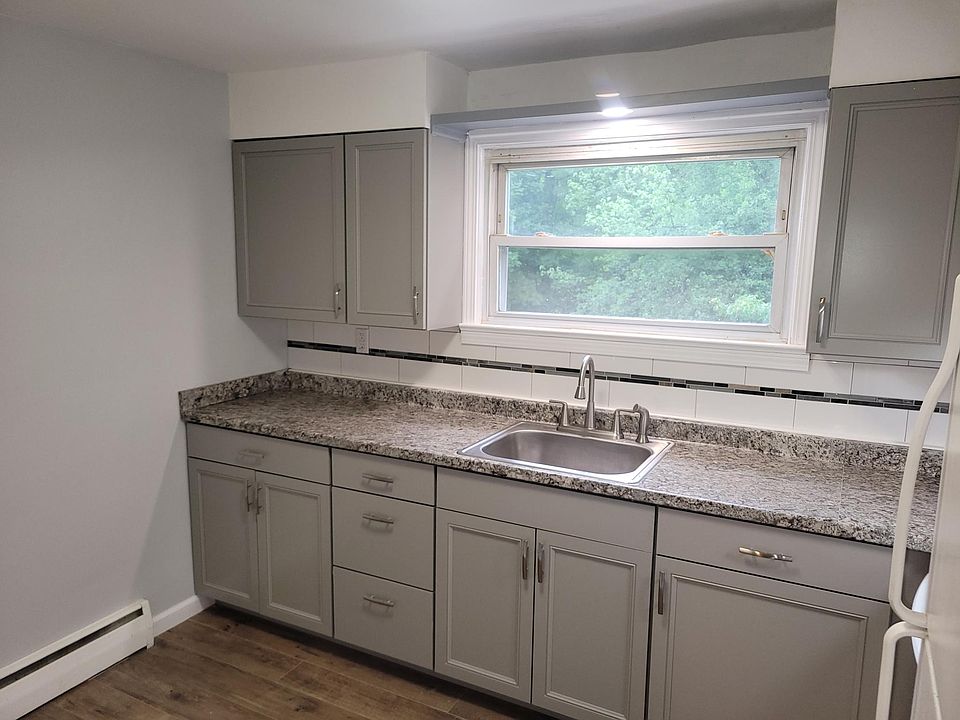 1st image of 102 Mark Ave #102A
