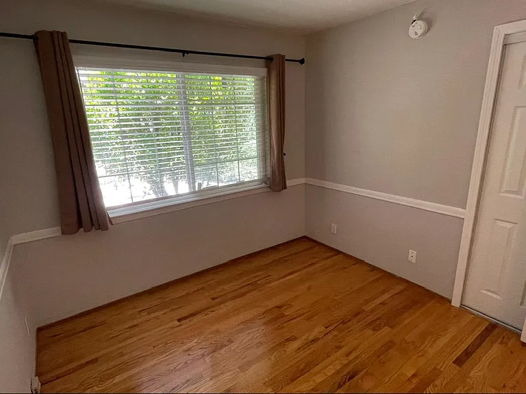 6701 Melody Ct — Photo 15