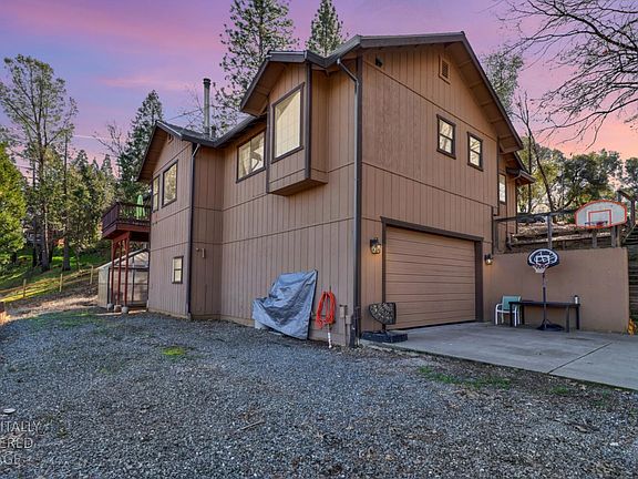 3rd image of 6719 Slug Gulch Rd