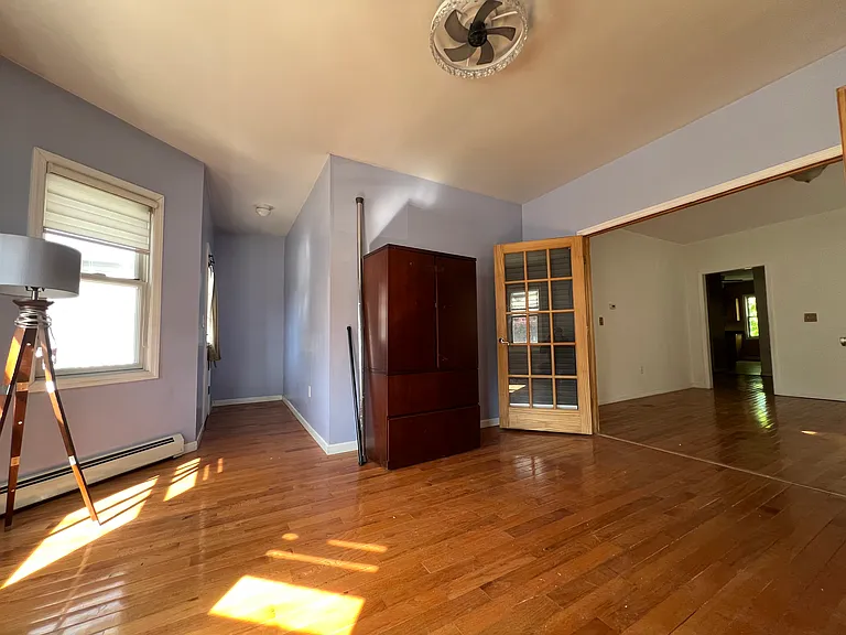 182 N 19th St #2 — Photo 8