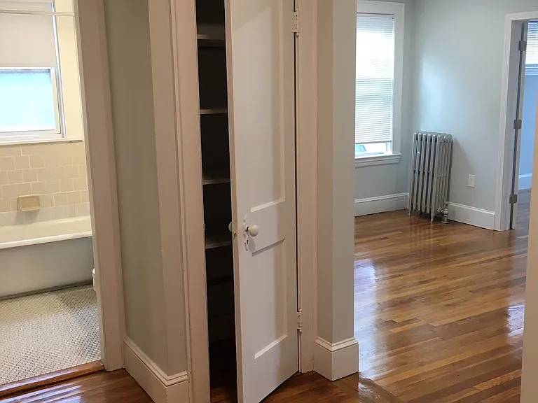 51 Seaverns Ave #6 — Photo 10