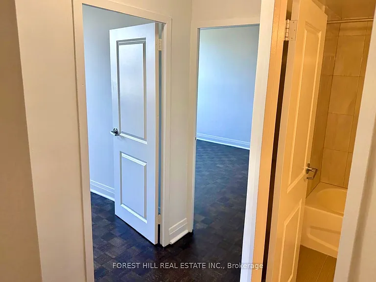 35 Esterbrooke Ave #209 — Photo 5