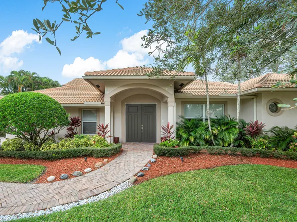 45 Dunbar Road, Palm Beach Gardens, FL 33418