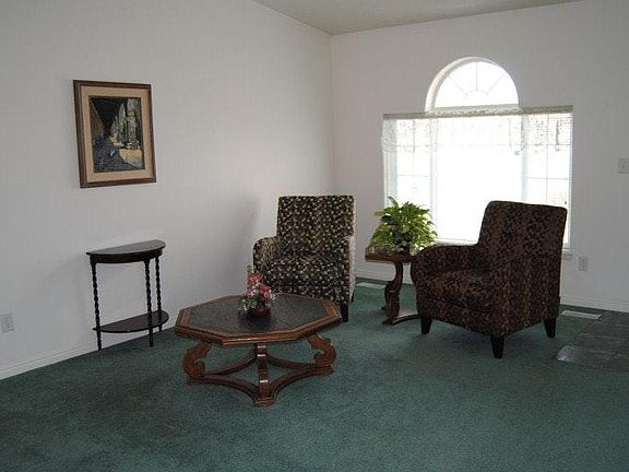 3rd image of 3062 E Stoneridge Cir