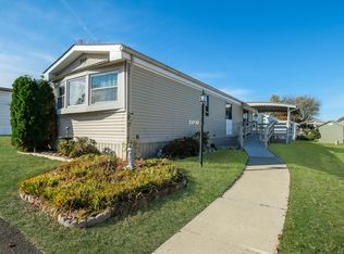 453 Neshaminy Falls Cir, North Wales, PA 19454