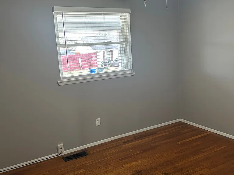 1610 Marlborough Blvd — Photo 18