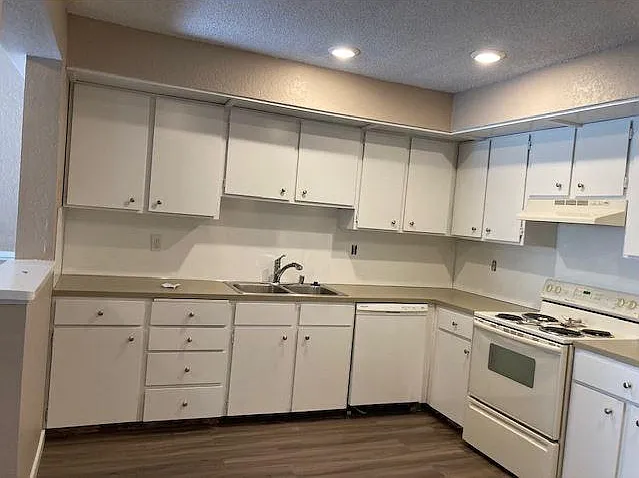 2 bed, 725 sqft, $2,250 — Photo 4