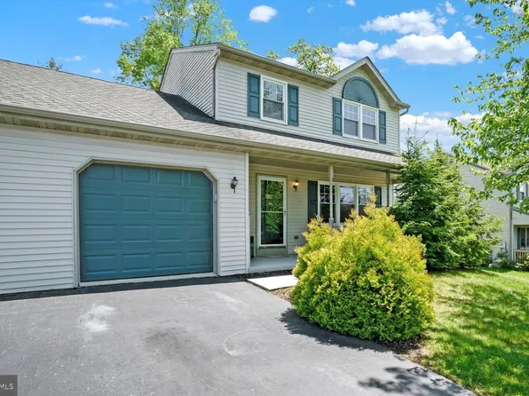 537 Pintail Ln, Birdsboro, PA 19508