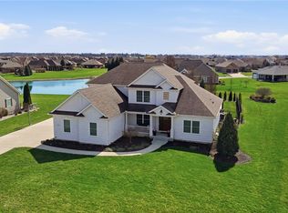 1250 Macintosh Ct, Troy, OH