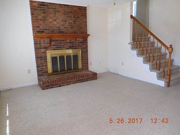 2nd image of 1428 River Dr