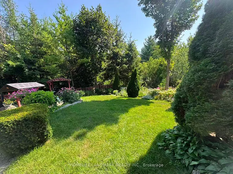 77 Greenbank Dr #BASEMENT — Photo 11