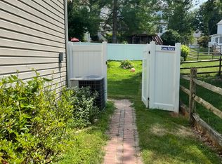 12118 Stardrift Dr, Germantown, MD 20876