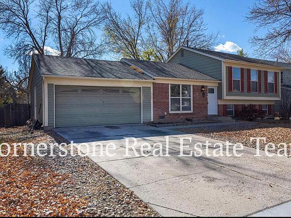 2nd image of 5225 W Old Farm Cir