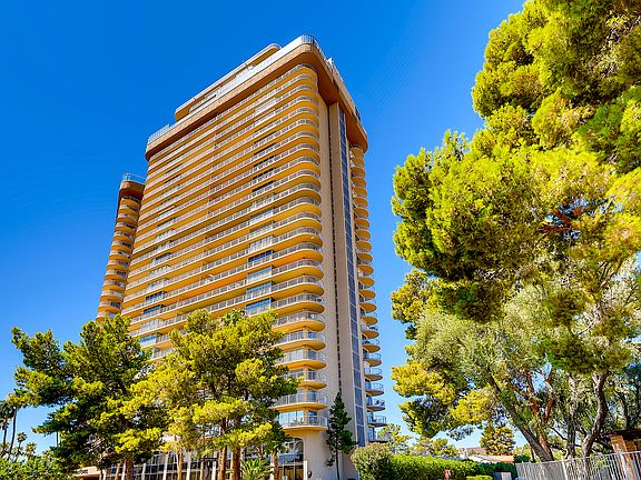 2nd image of 3111 Bel Air Dr Unit 212