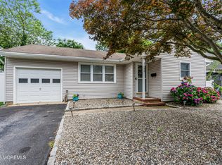 1139 Roe Ave, Point Pleasant Beach, NJ 08742