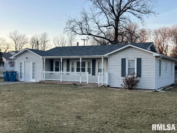 2808 Main St, Mount Vernon, IL 62864