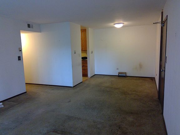 4th image of 6156 Knoll Way Dr APT 104